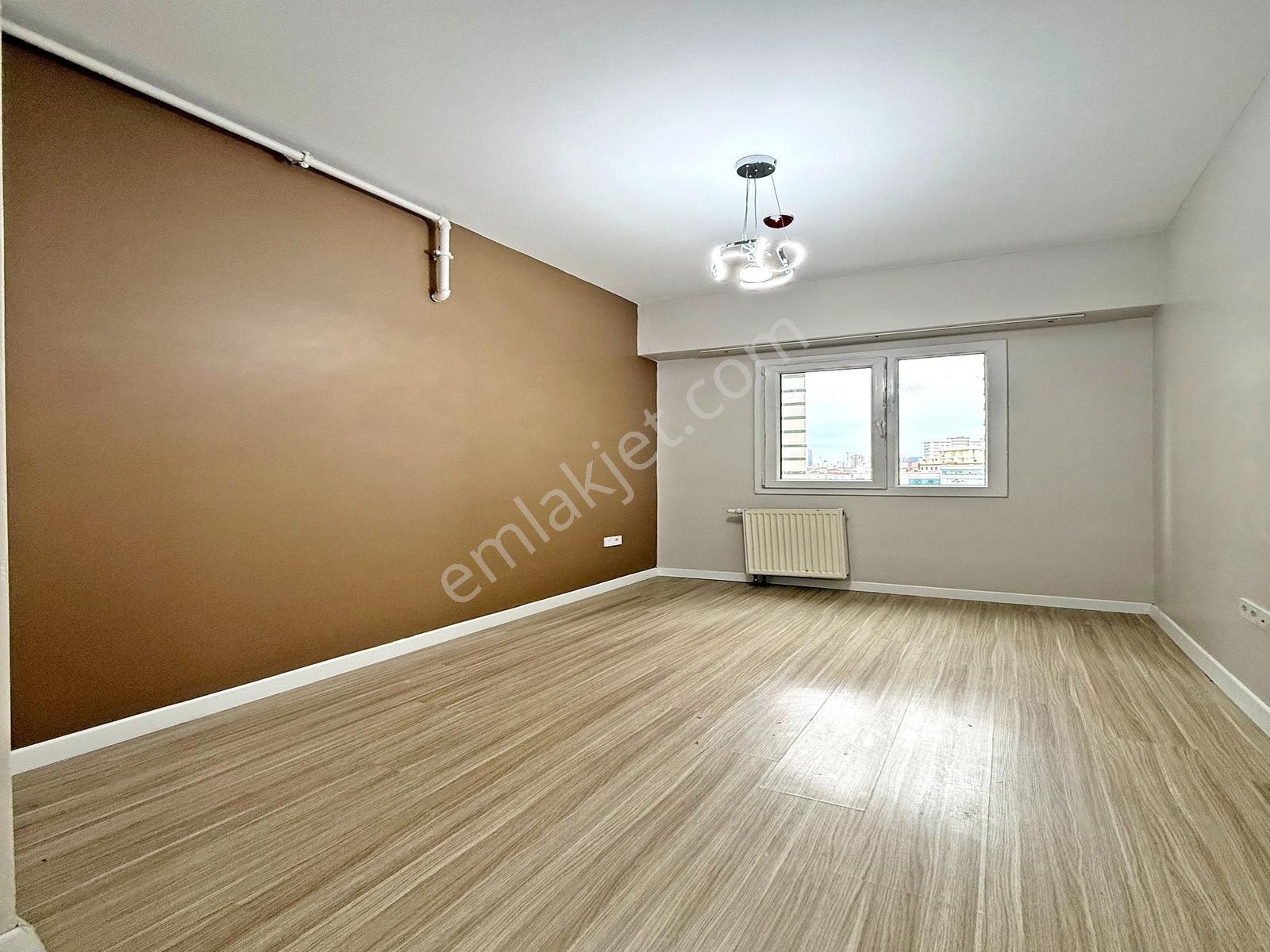 Merkezi Konumda Güvenlikli Sitede Yüksek Kira Getirili Daire — fotoğraf 12