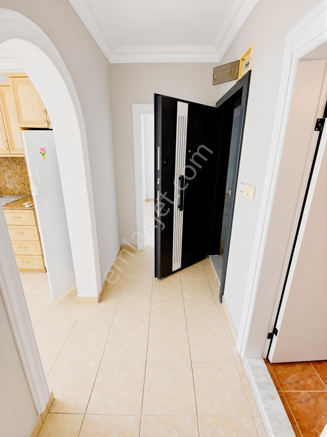 Mahmutlr 3+1 130m2 Havuz Asansör İskanlı Deniz 350m Kelepir Acil — fotoğraf 15
