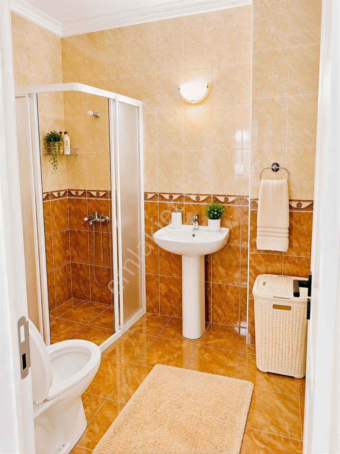 Mahmutlr 3+1 130m2 Havuz Asansör İskanlı Deniz 350m Kelepir Acil — fotoğraf 16