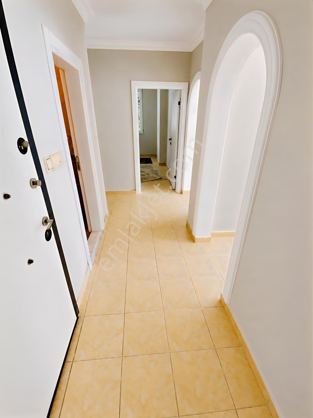 Mahmutlr 3+1 130m2 Havuz Asansör İskanlı Deniz 350m Kelepir Acil — fotoğraf 29