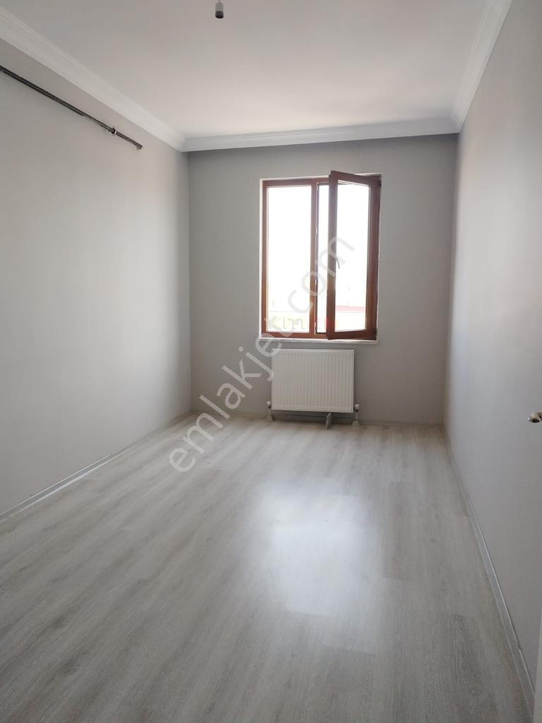 Öğretmen'den Yunus Market Karşısı Ebeveyn Banyolu Balkonlu 3+1 — fotoğraf 9