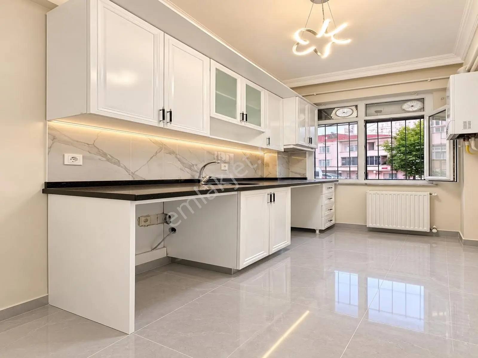Hanev Yapıdan 2+1 Masrafsız Köşe Başı Çifft Cephe Satılık Daire — fotoğraf 9
