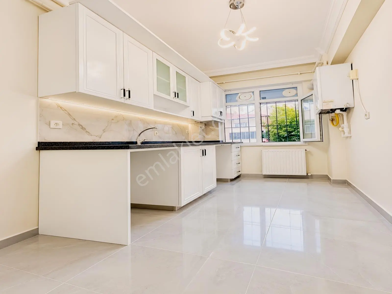 Hanev Yapıdan 2+1 Masrafsız Köşe Başı Çifft Cephe Satılık Daire — fotoğraf 15