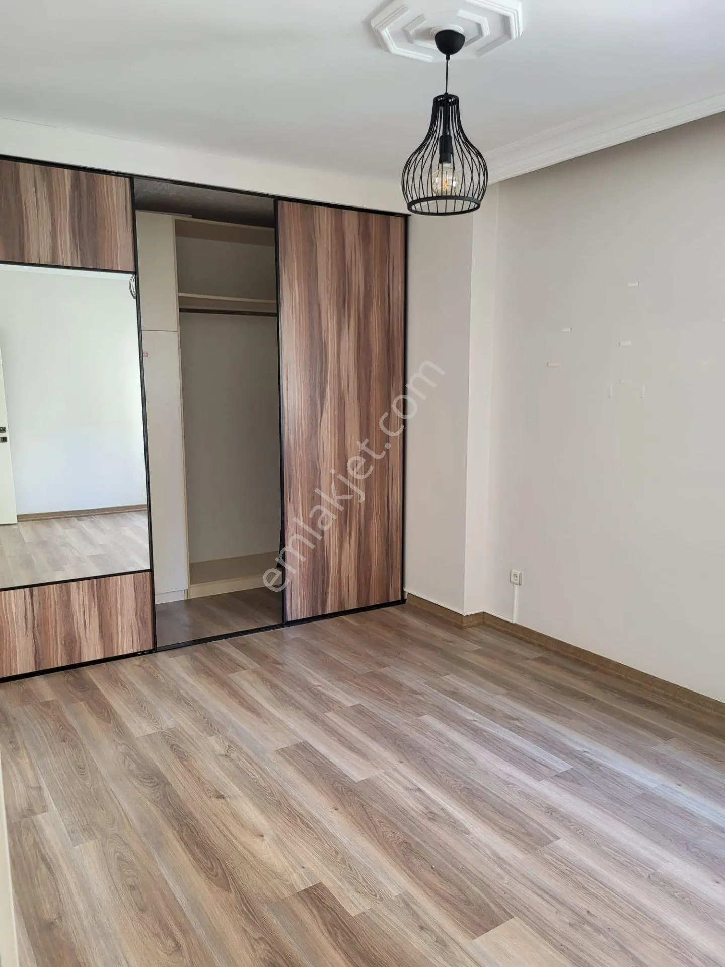 Büyükçekmece Fatih Mah. Sahil Deniz Yakını E5 Yanı Asansörlü Binada İçi Yapılı 3+1 Satılık Daire — fotoğraf 12