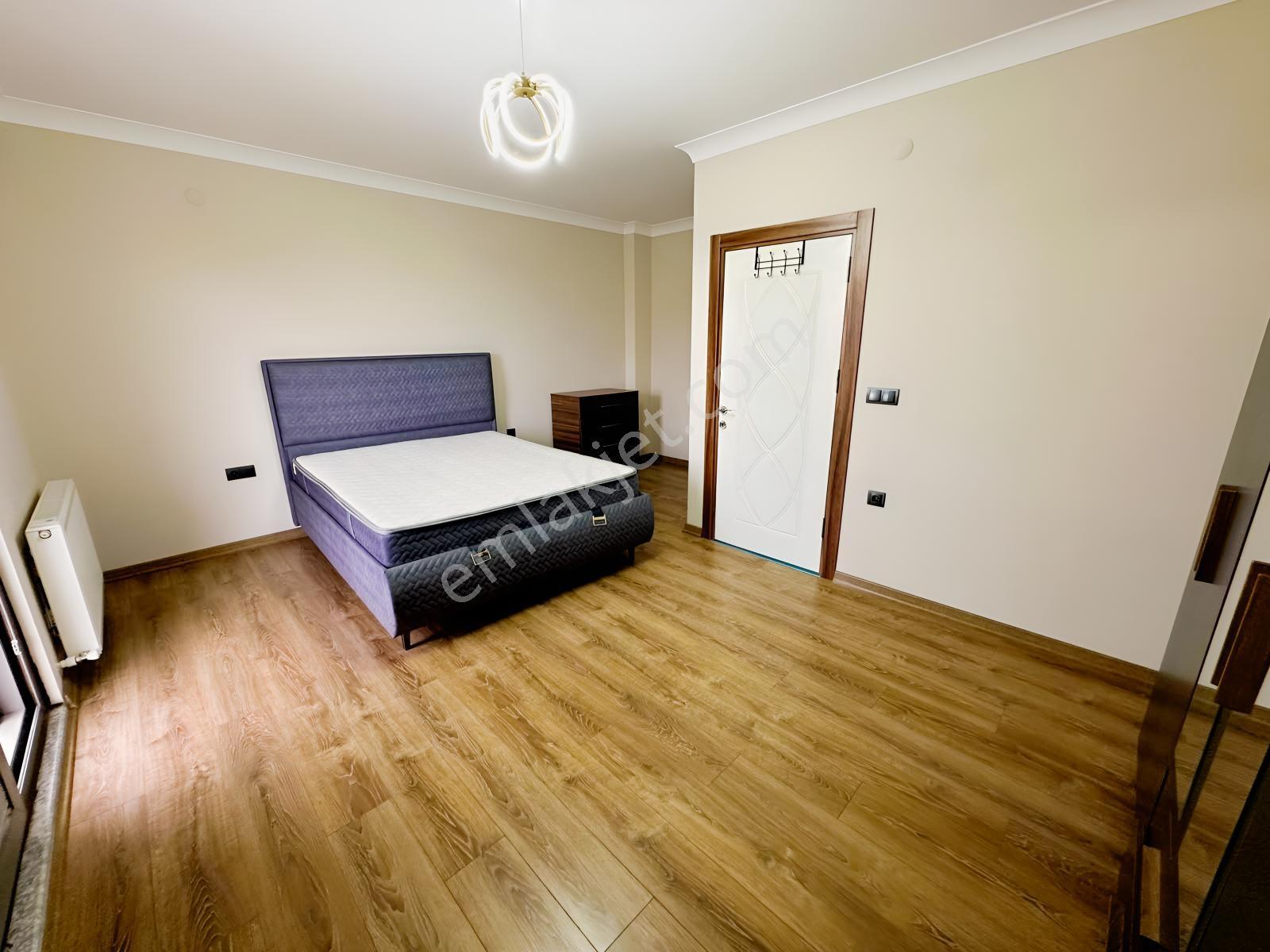 Kostak Gayrimenkul'den Akçayda Eşsiz Manzaralı Bahçeli 4+1 Villa — fotoğraf 3