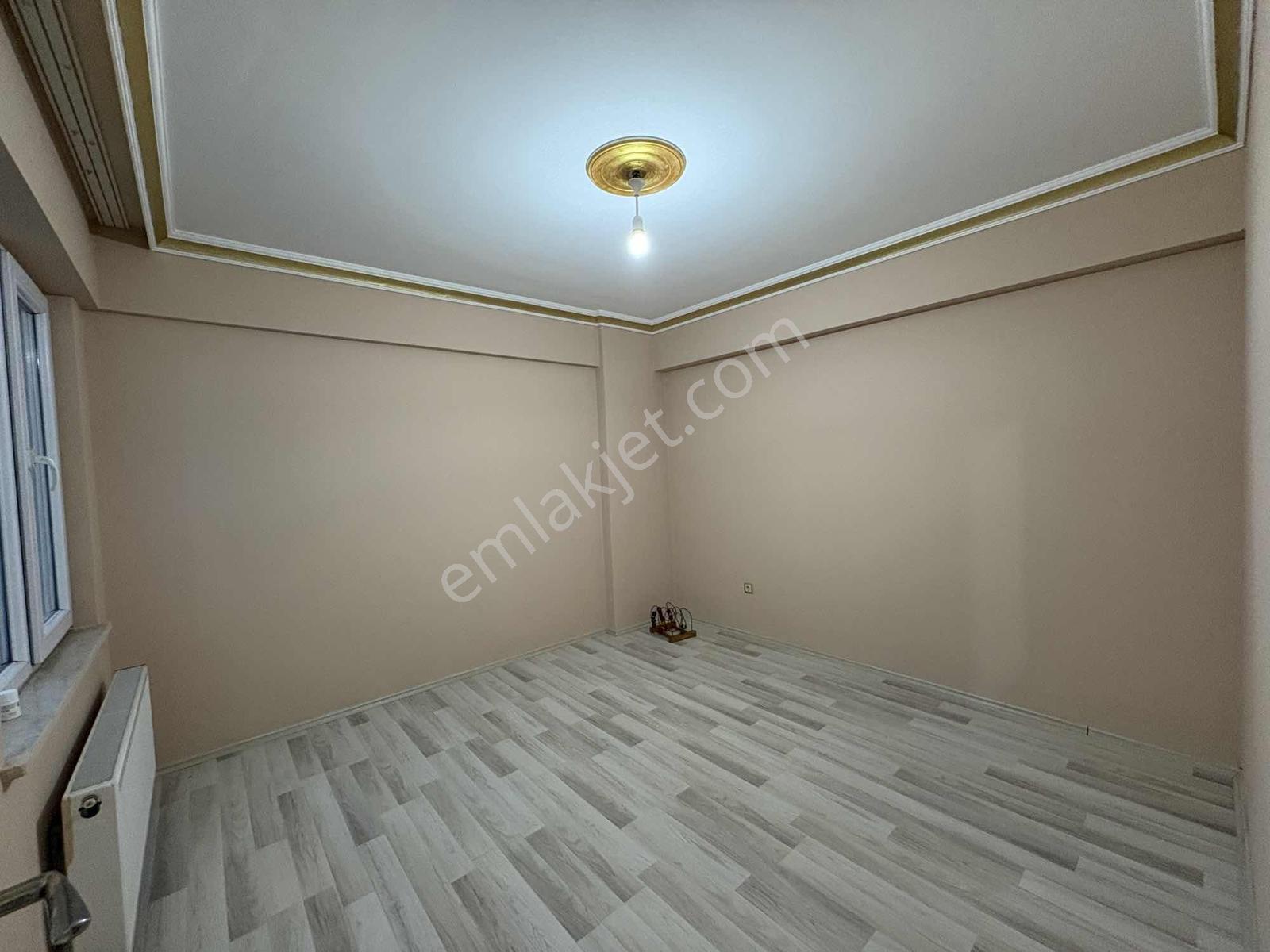 Türkan Emlaktan Önü Açık 3+1 105 M² Satılık Temiz Daire — fotoğraf 7