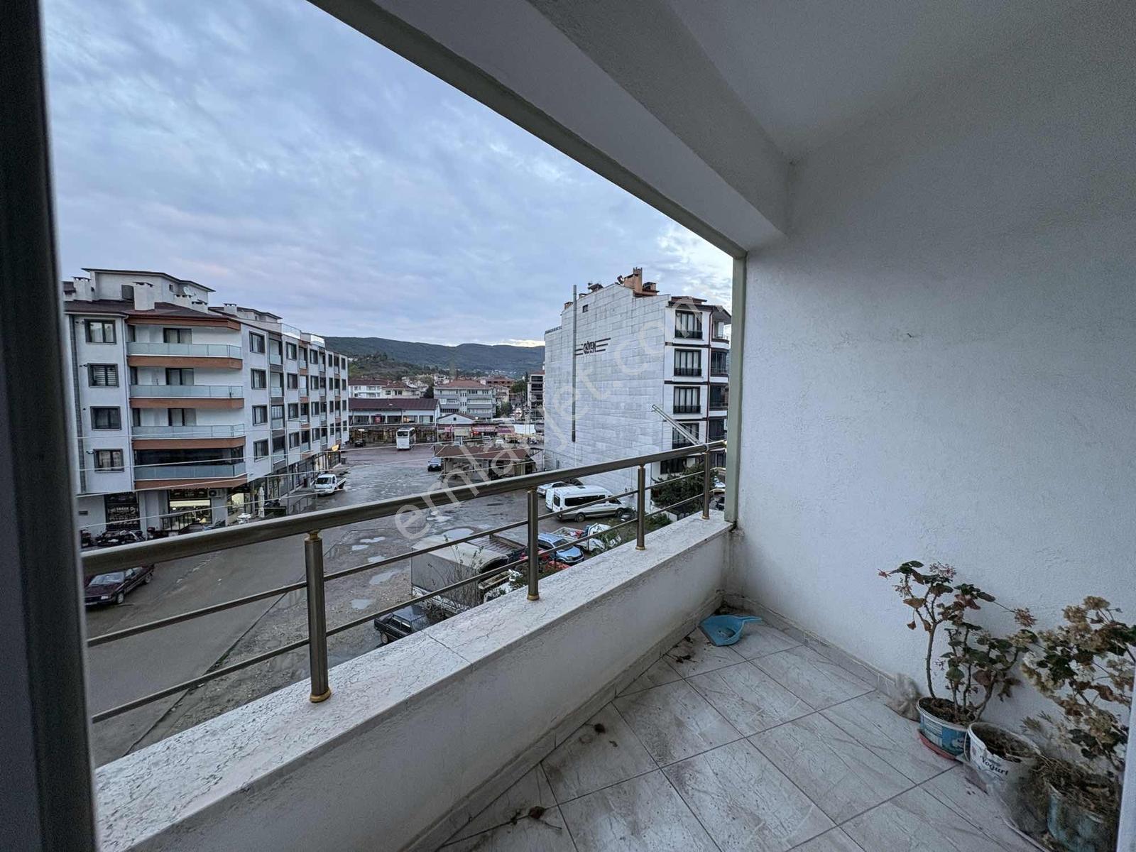 Türkan Emlaktan Önü Açık 3+1 105 M² Satılık Temiz Daire — fotoğraf 13