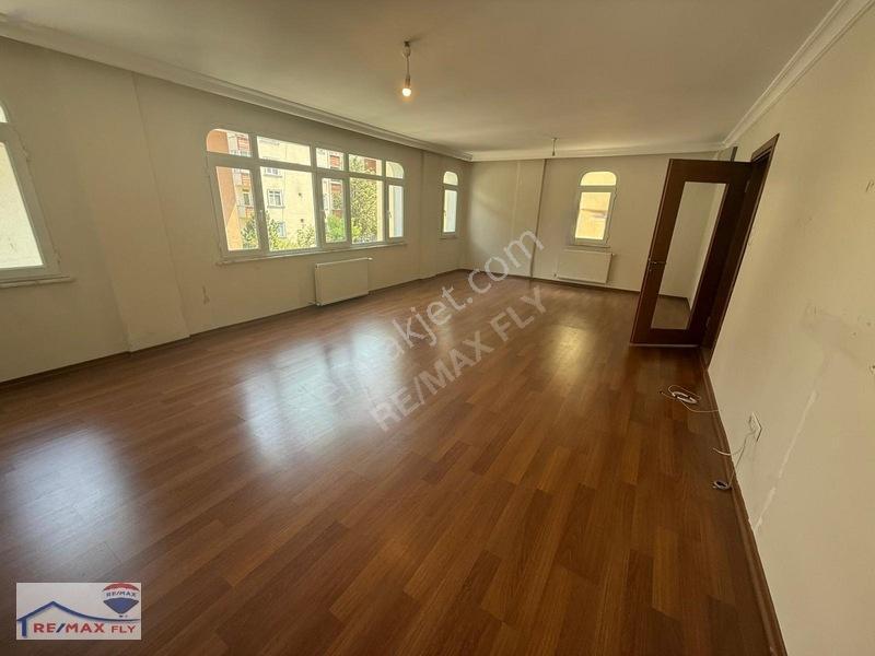Tarabya'da , Boş 3+1 Kat İrtifaktlı Arakat Satılık Daire — fotoğraf 26