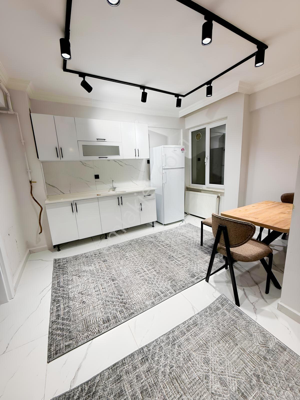 Kütahya Merkez Meydan Mah. Sıfır Eşyalı 2+0 60M2 Satılık Daire