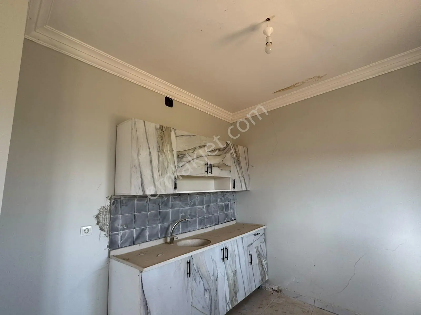 Germenıcıa'dan Selimiye Mah. Satılık Dublex Daire — fotoğraf 7