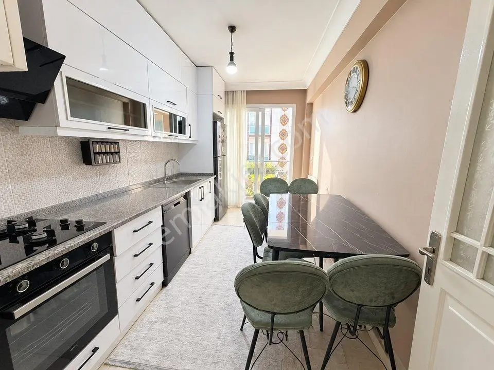 Buca Göksu Mah İzban Yakını Ara Kat Köşe 3+1 Projeli Lüks Daire