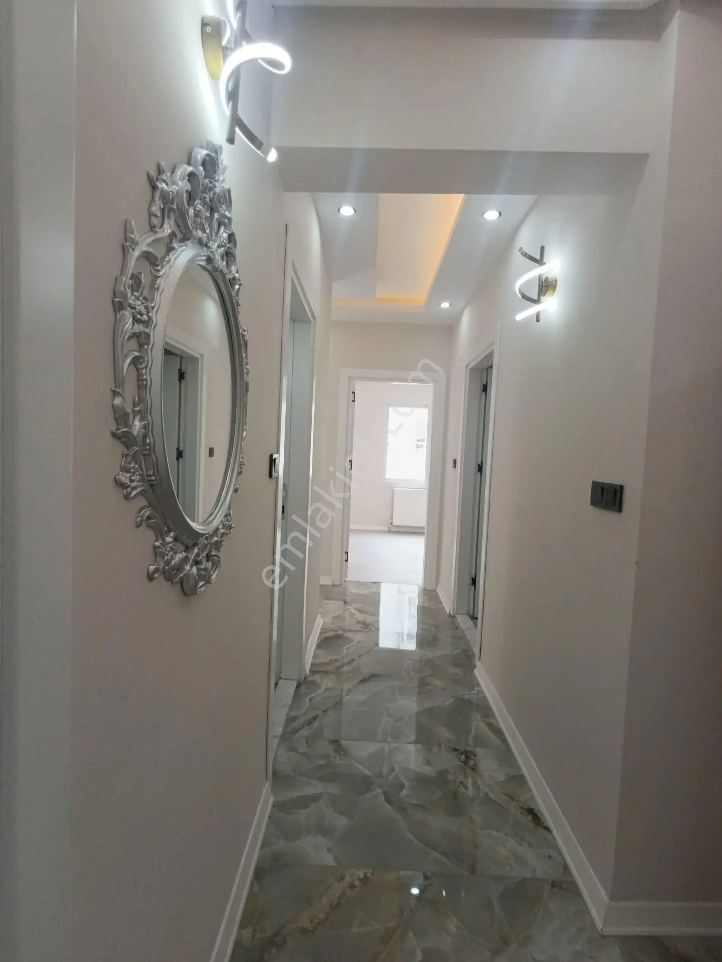 ​ Barajyolu'nda Bulvar Üzeri Satılık 3+1 Lüks Daire — fotoğraf 16