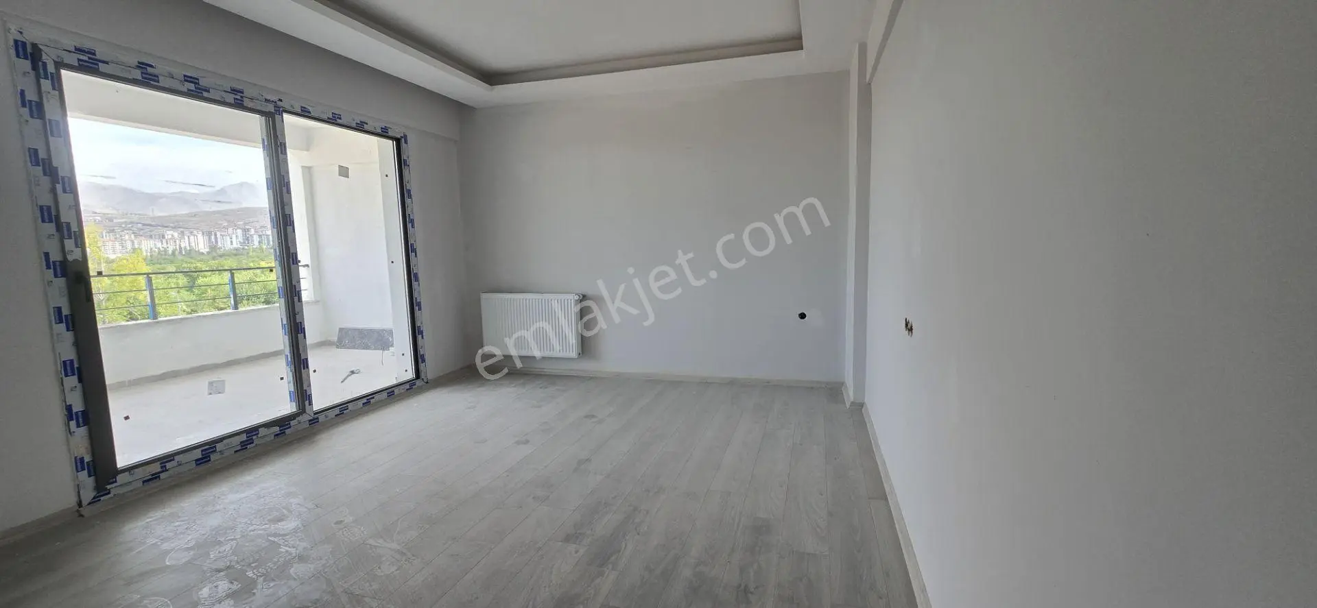 Yüzüncü Yıl Park Çaprazı 35 Lik Yol Üstü 3+1 Satılık Daire 2 Aya Teslim — fotoğraf 9