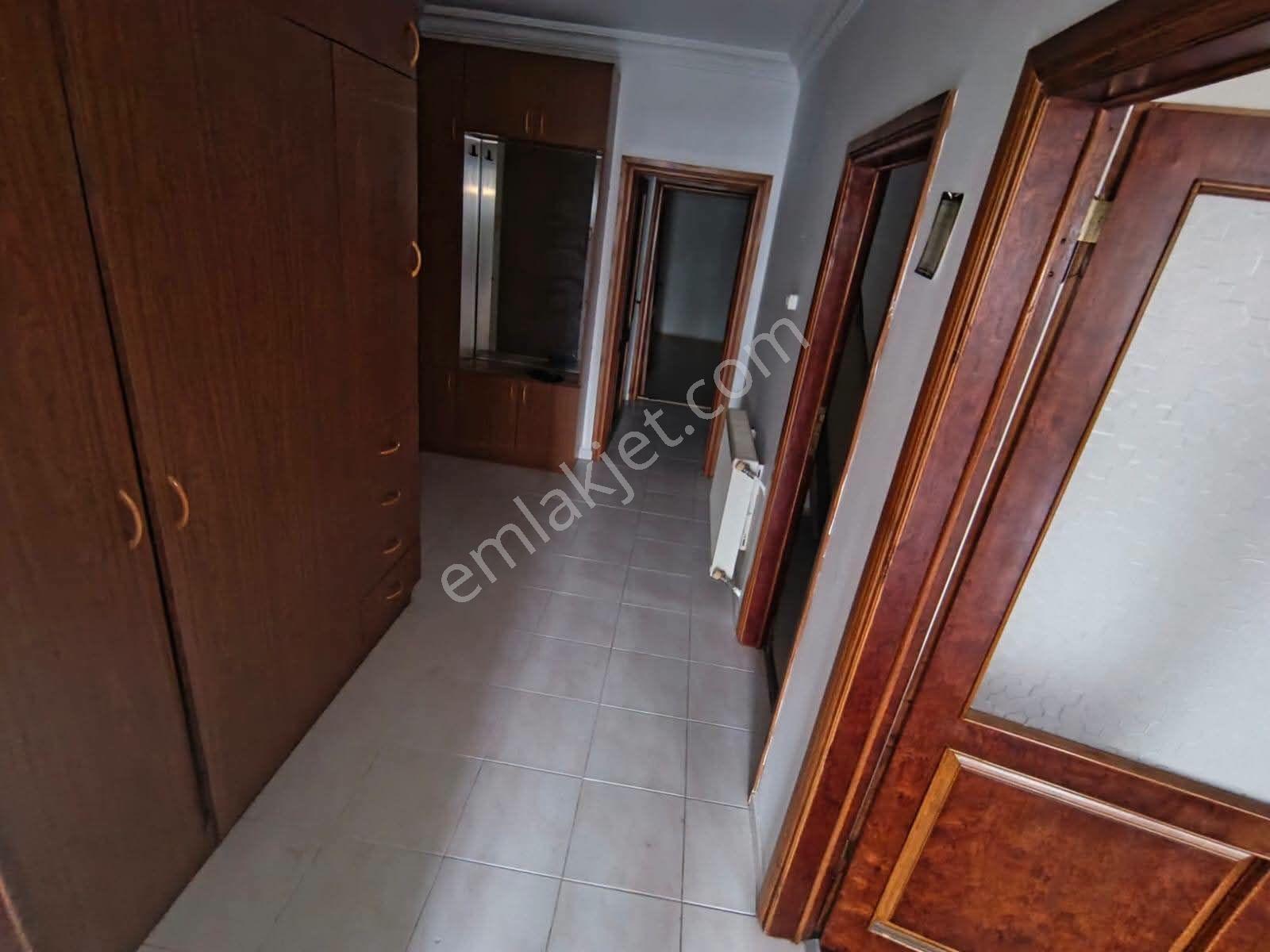 Samsun İlkadım Fevzi Çakmak Mahallesi'nde Asansörlü 3.kat 2+1 Satılık Daire — fotoğraf 12