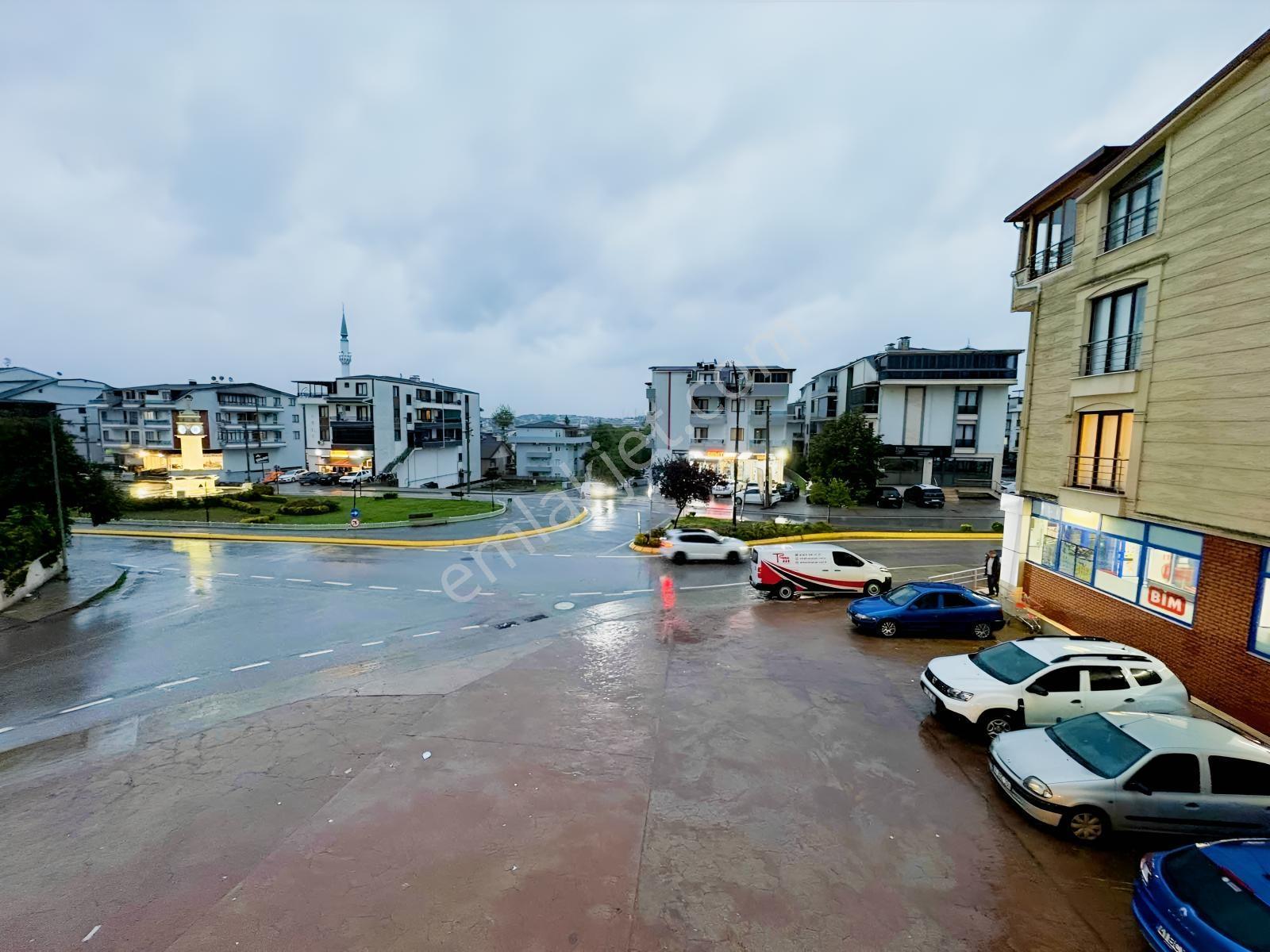 Barbaros Merkezde Süper Konumda Arakat Geniş Daire — fotoğraf 10