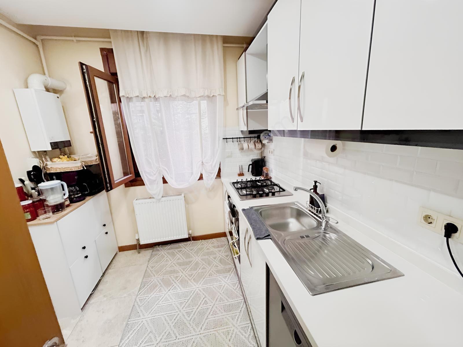Ataşehır Esatpaşa Mahallesinde Site İçinde Satılık 2+1 Daire — fotoğraf 10