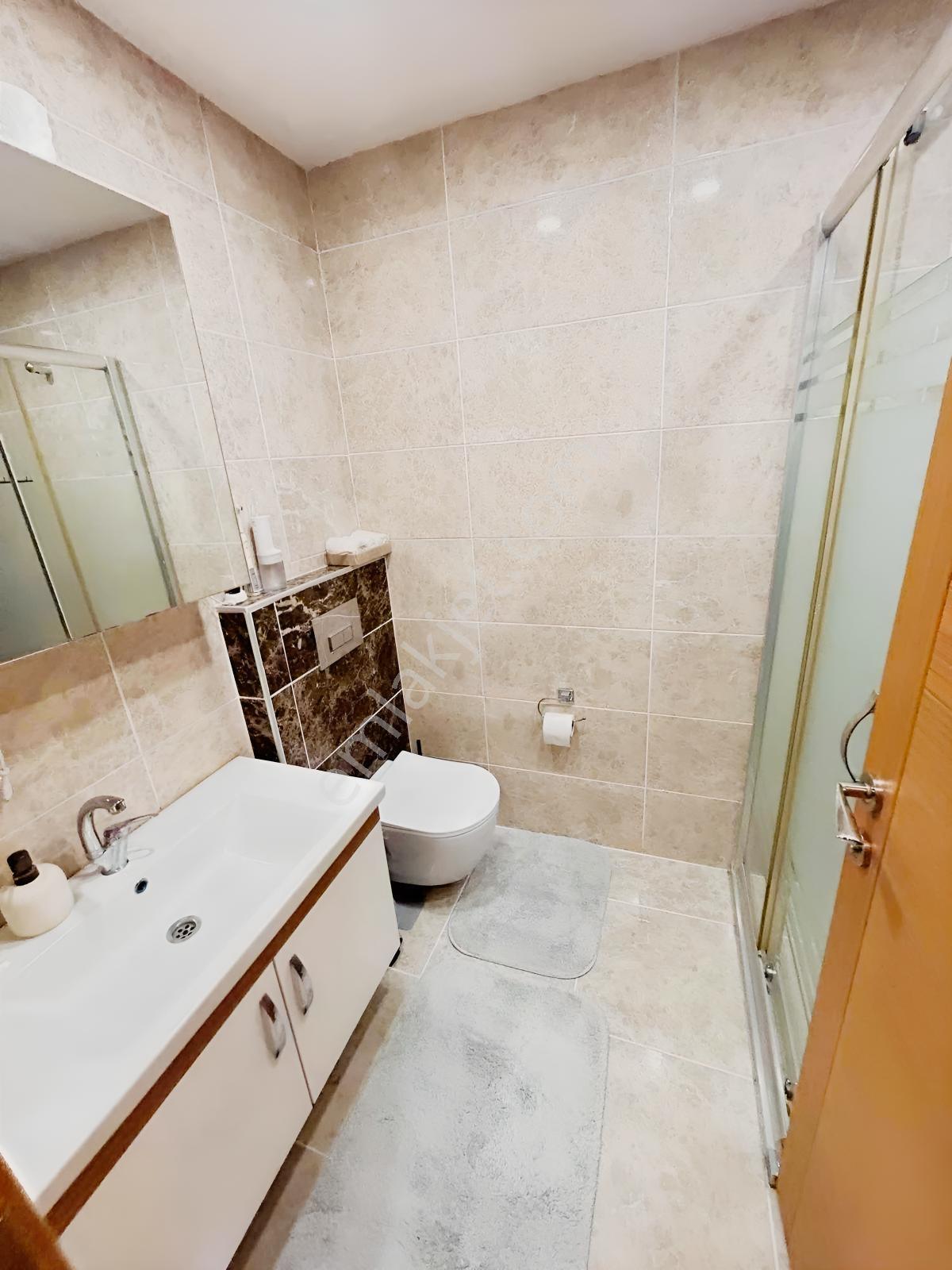 Ataşehır Esatpaşa Mahallesinde Site İçinde Satılık 2+1 Daire — fotoğraf 21