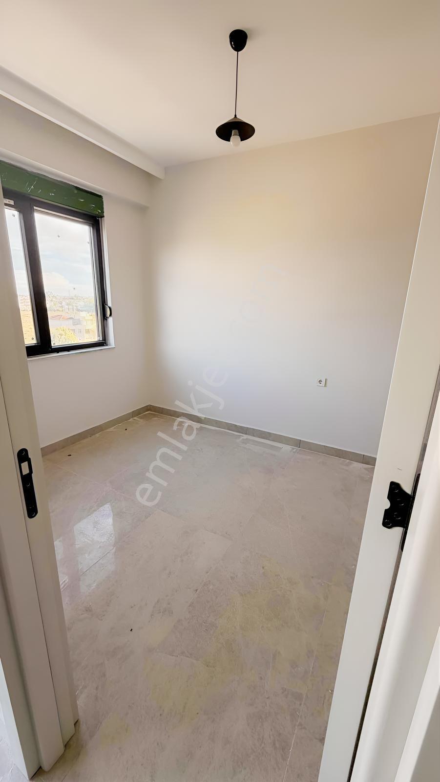 Çeltikçi De Kyk Yurdu Yanı Asansörlü 1+1 Satılık Daire — fotoğraf 7