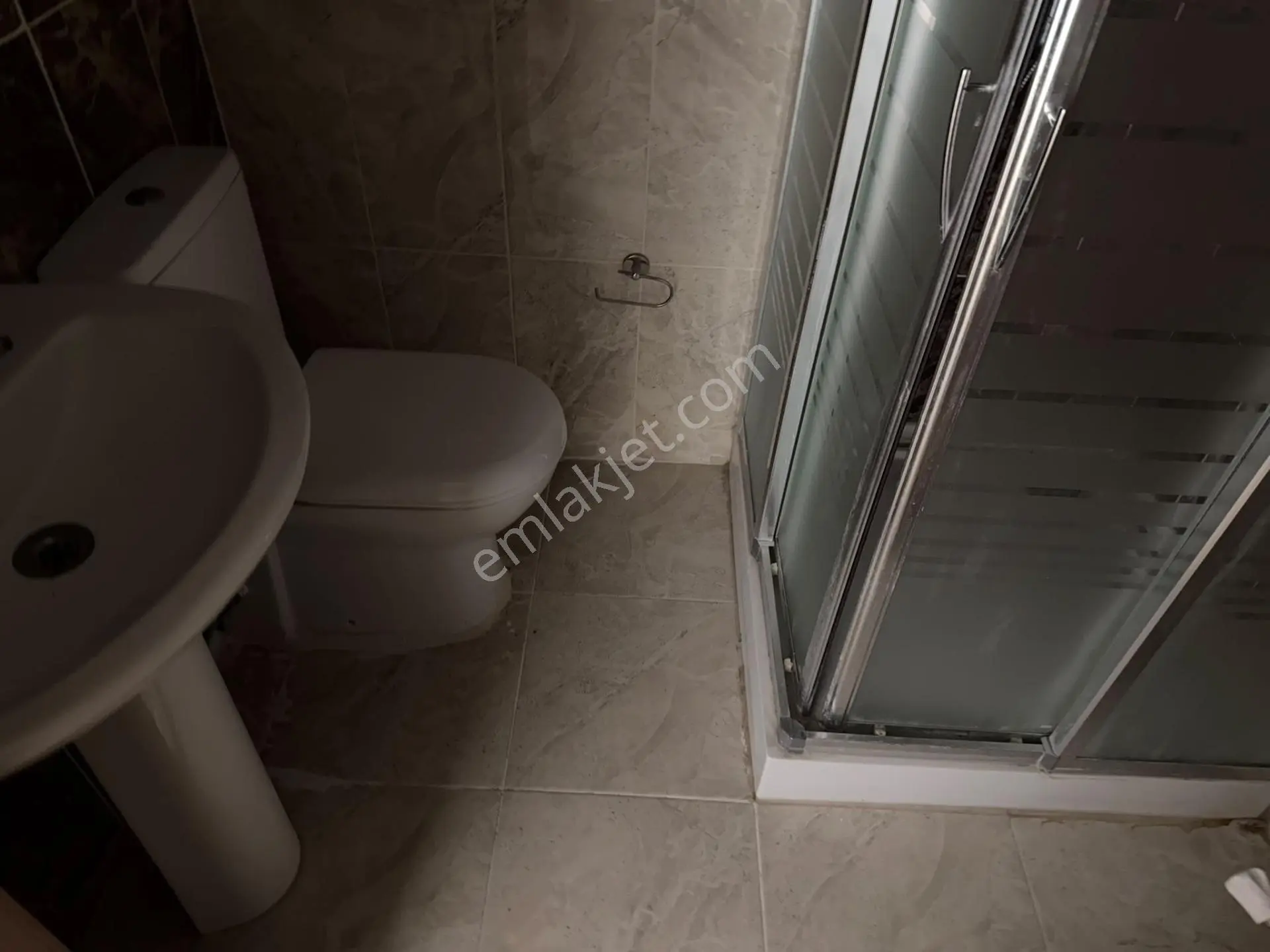 Manisa Yunusemre Akgedik Toki 1.etap Ebeveyn Banyolu Satılık 3+1 Daire — fotoğraf 20
