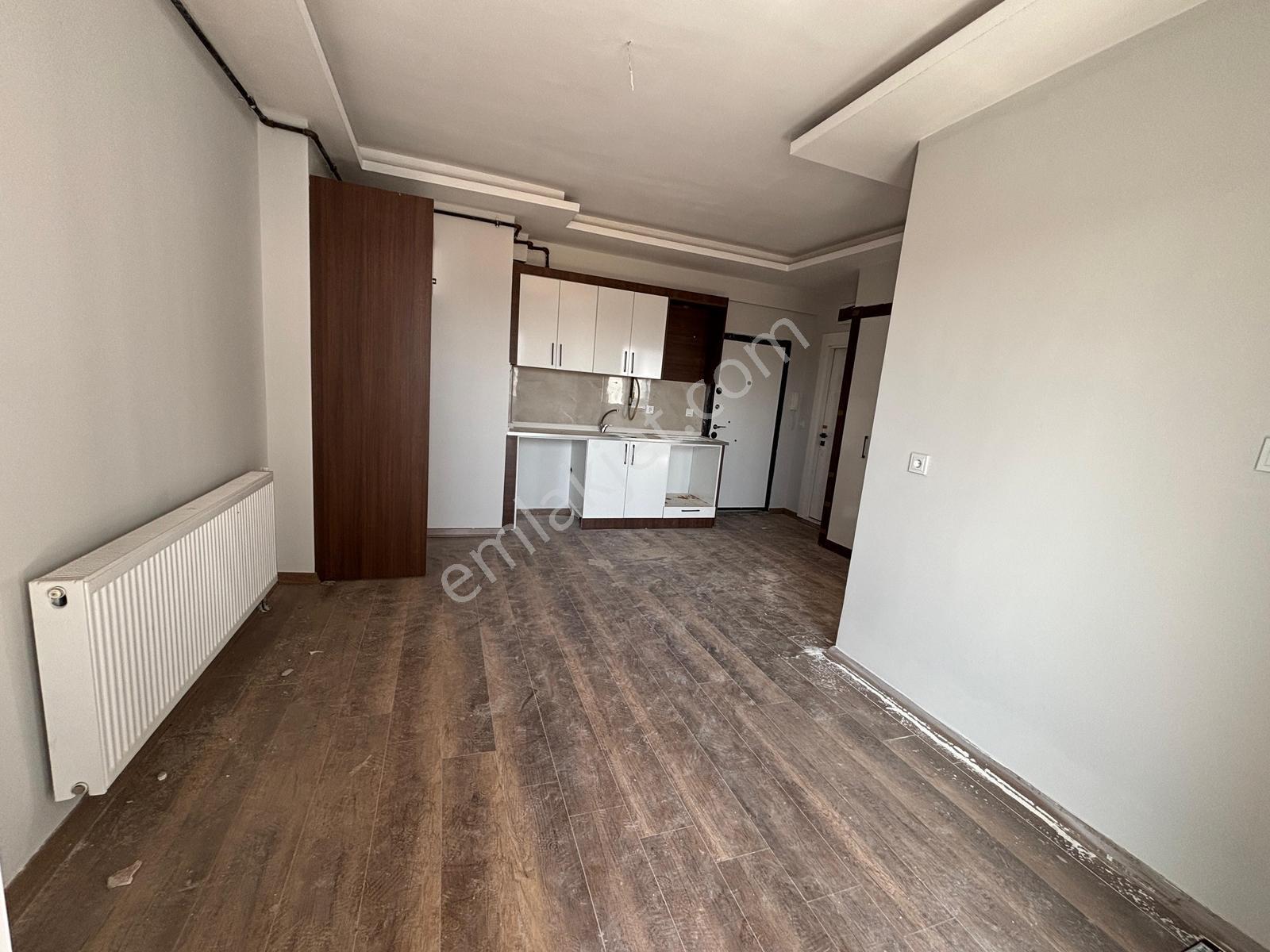Incom Lıne Gayrimenkul Satıyor 1+1 Daire — fotoğraf 3