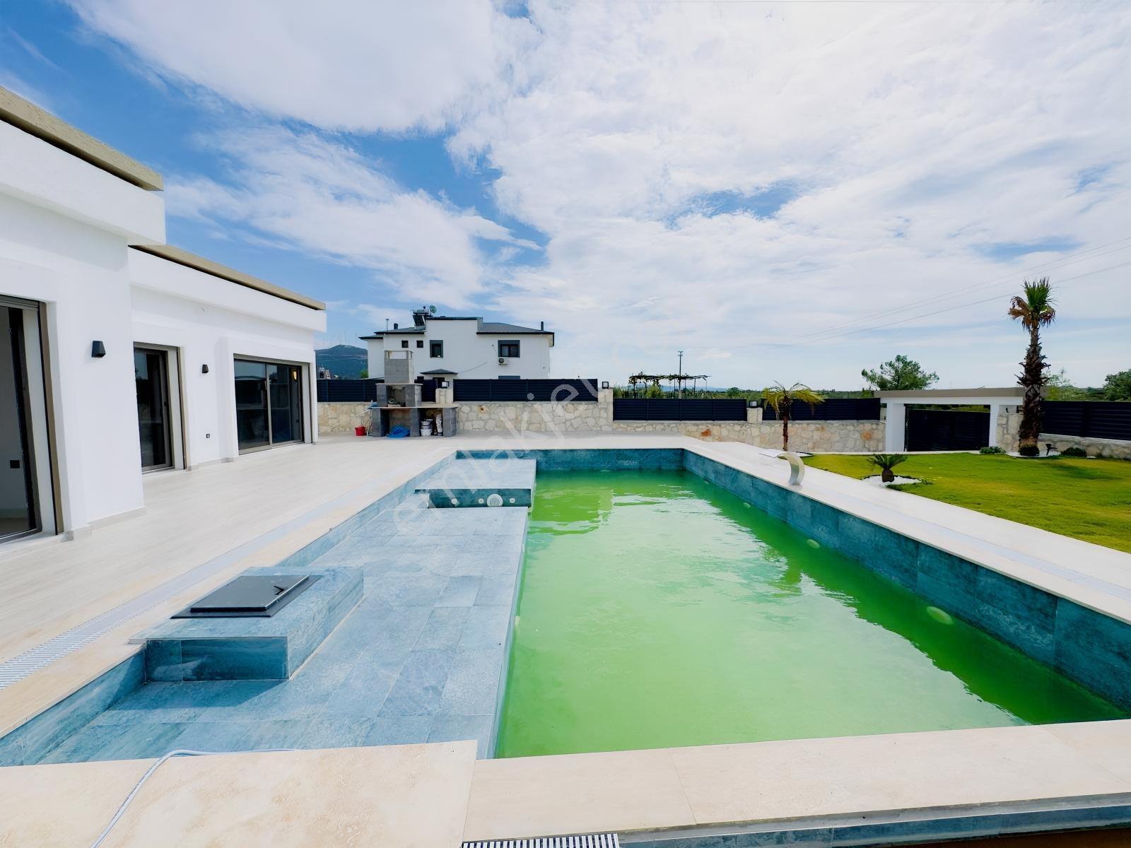 Didimde Satılık 600 M2 Arsa İçinde Alaçatı Mimarili Özel Villa — fotoğraf 14