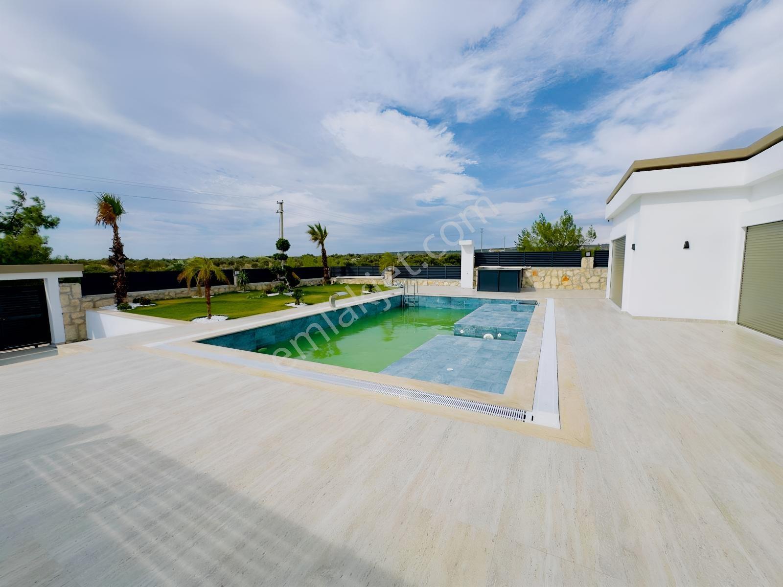 Didimde Satılık 600 M2 Arsa İçinde Alaçatı Mimarili Özel Villa — fotoğraf 16