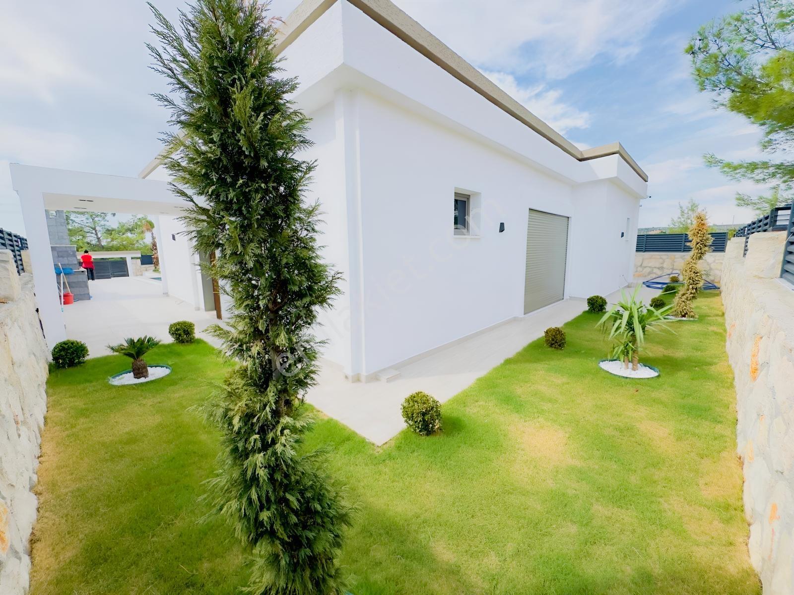 Didimde Satılık 600 M2 Arsa İçinde Alaçatı Mimarili Özel Villa — fotoğraf 21