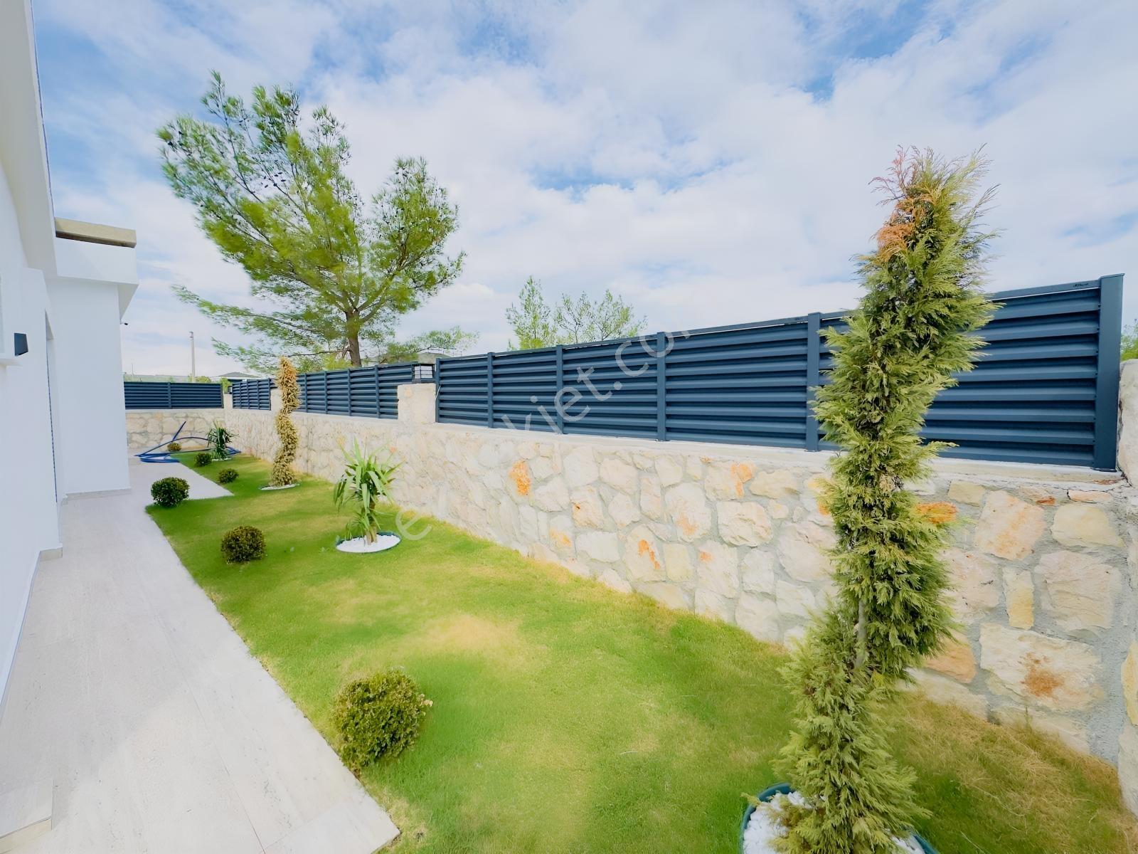 Didimde Satılık 600 M2 Arsa İçinde Alaçatı Mimarili Özel Villa — fotoğraf 22