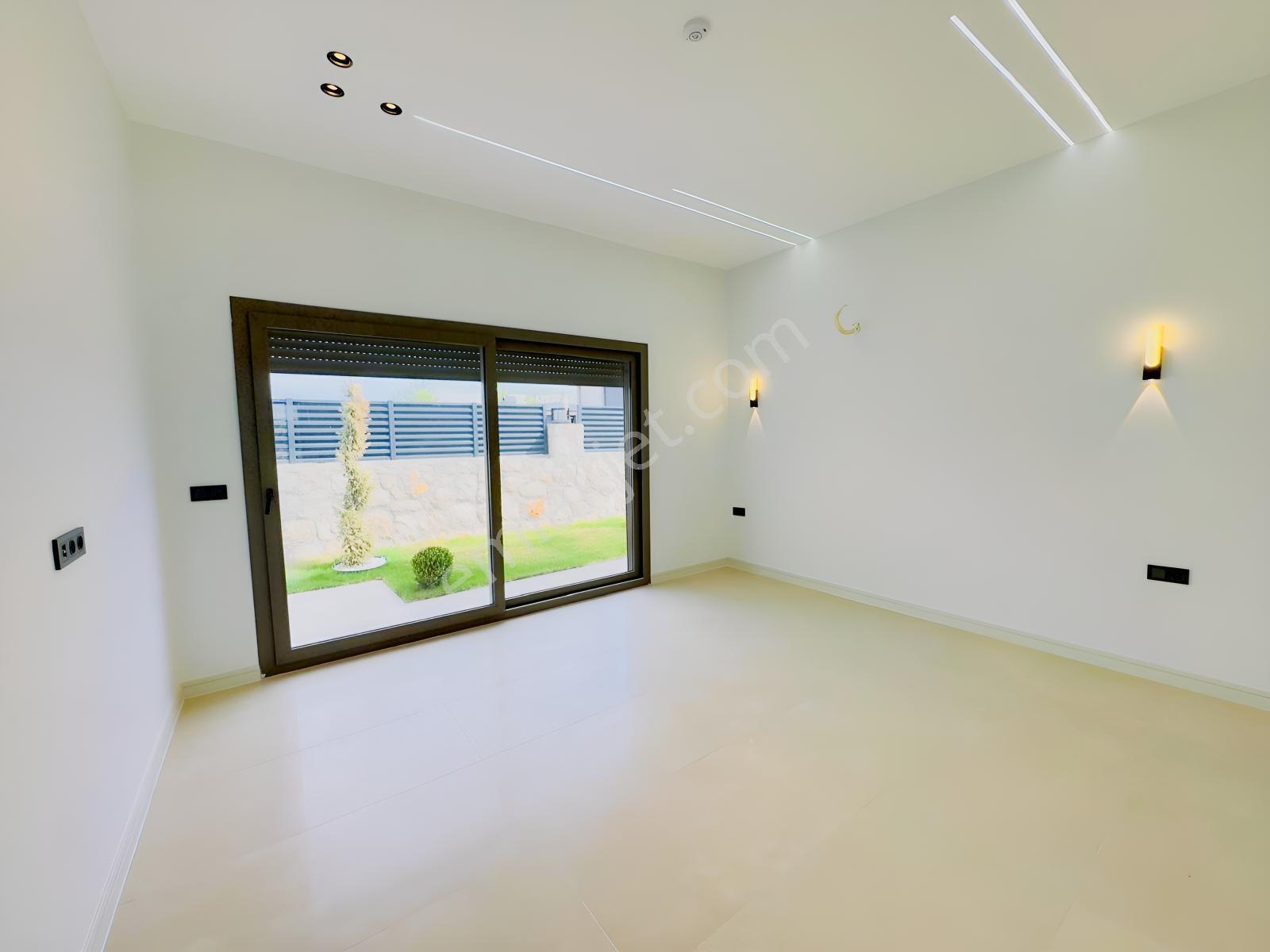 Didimde Satılık 600 M2 Arsa İçinde Alaçatı Mimarili Özel Villa — fotoğraf 35