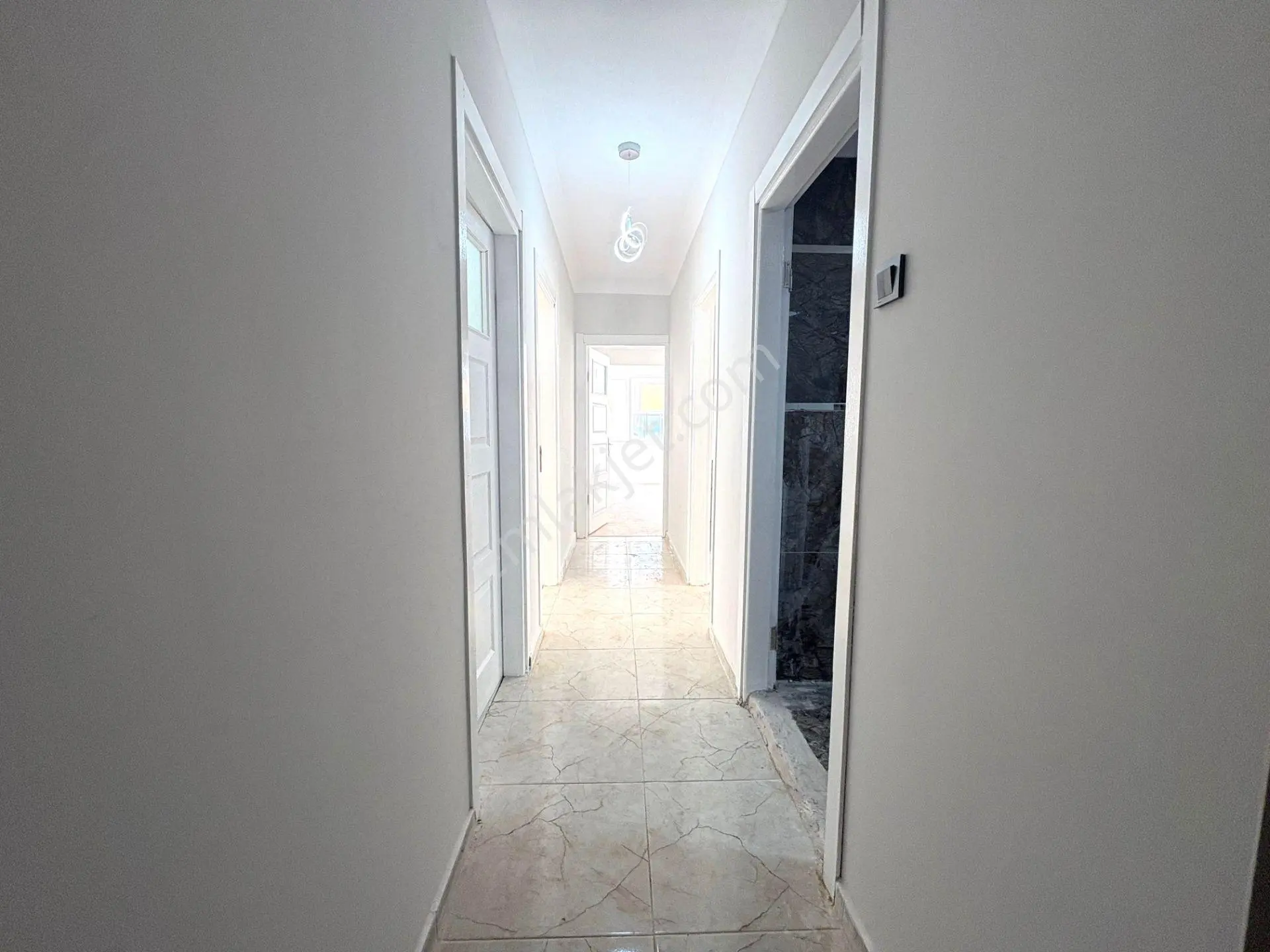 𝄞melodi'den Akçay Merkez'de Altın Yatırım Arakat Ayrı Mutfaklı Denize 400mt 3+1 Daire — fotoğraf 23
