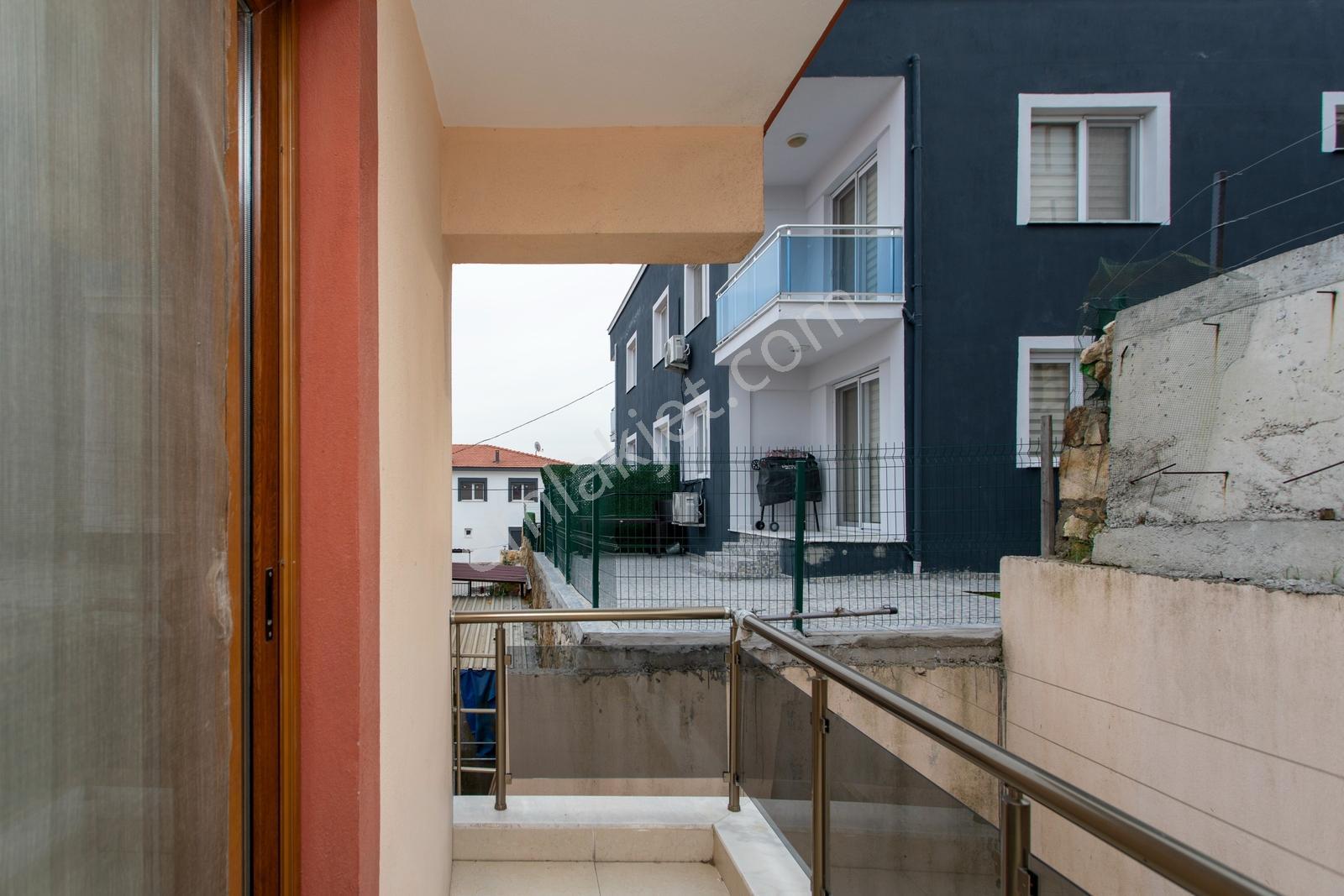 Foça Bağarası Kazım Dirik Mah. Satılık 2+1 Dubleks — fotoğraf 15