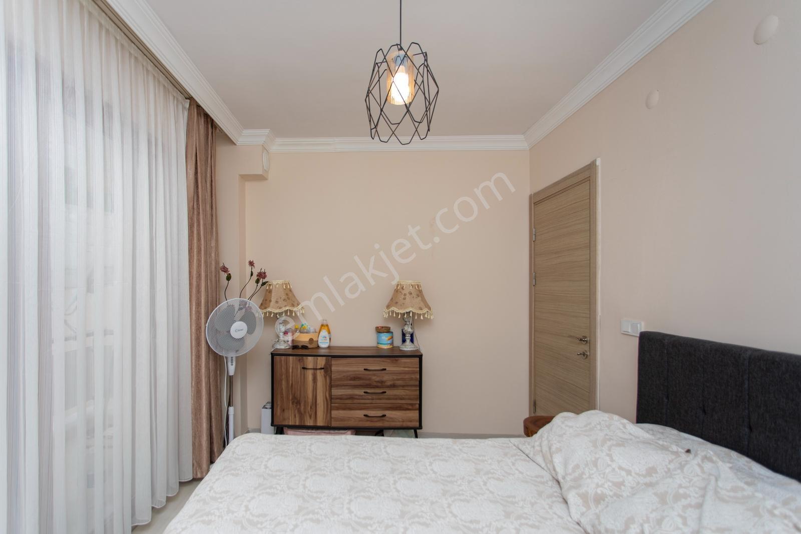 Foça Bağarası Kazım Dirik Mah. Satılık 2+1 Dubleks — fotoğraf 20