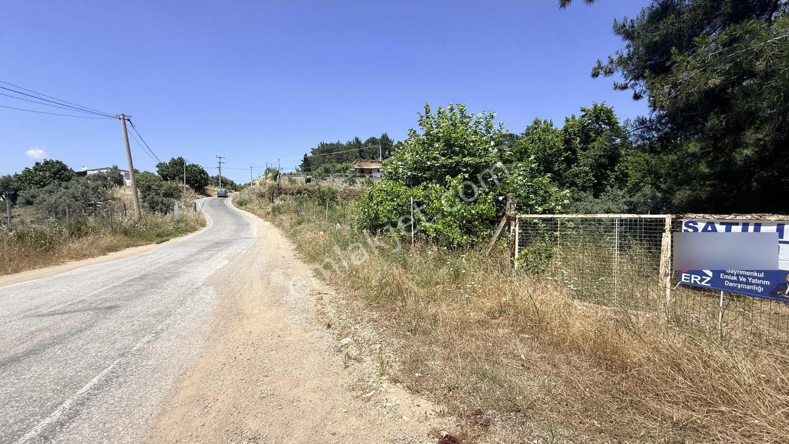 Erz'Den Kemalpaşa Armutluda 2 Adet Ayrı Ayrı Tek Tapulu Bahçe