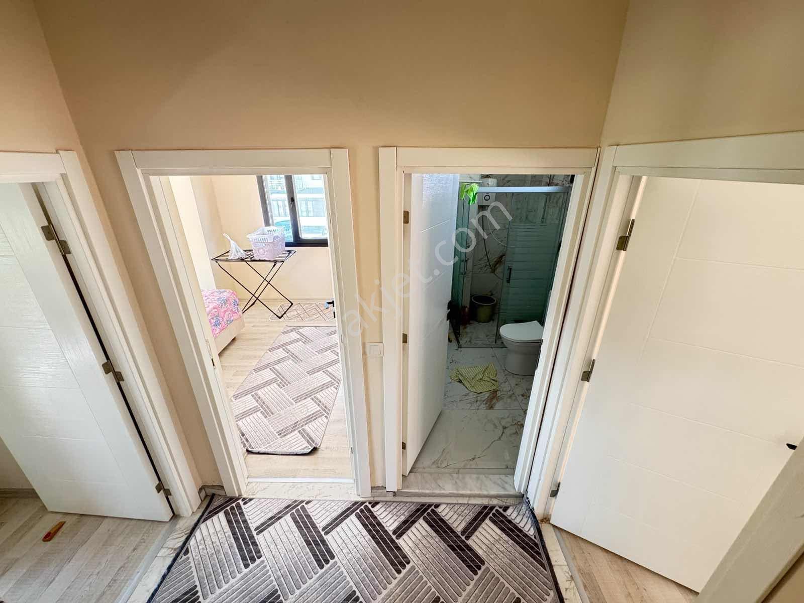 Turyaptan Yıldız Sitesinde Satılık Villa — fotoğraf 18