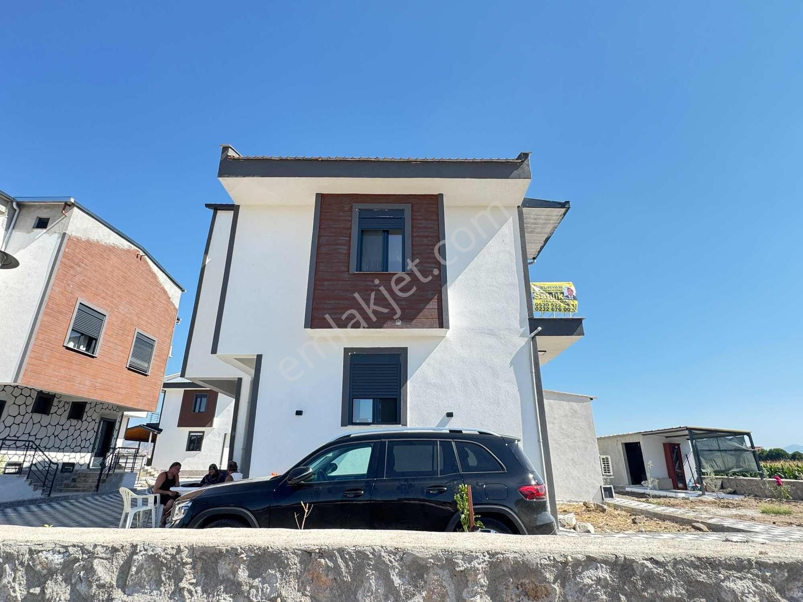 Turyaptan Yıldız Sitesinde Satılık Villa — fotoğraf 19