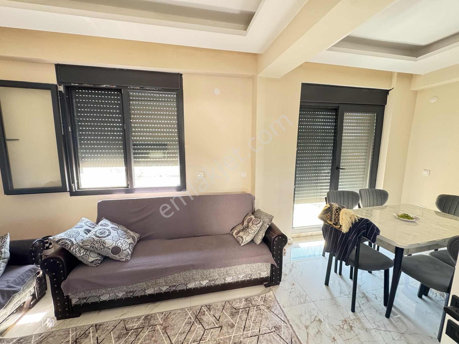 Turyaptan Yıldız Sitesinde Satılık Villa — fotoğraf 26