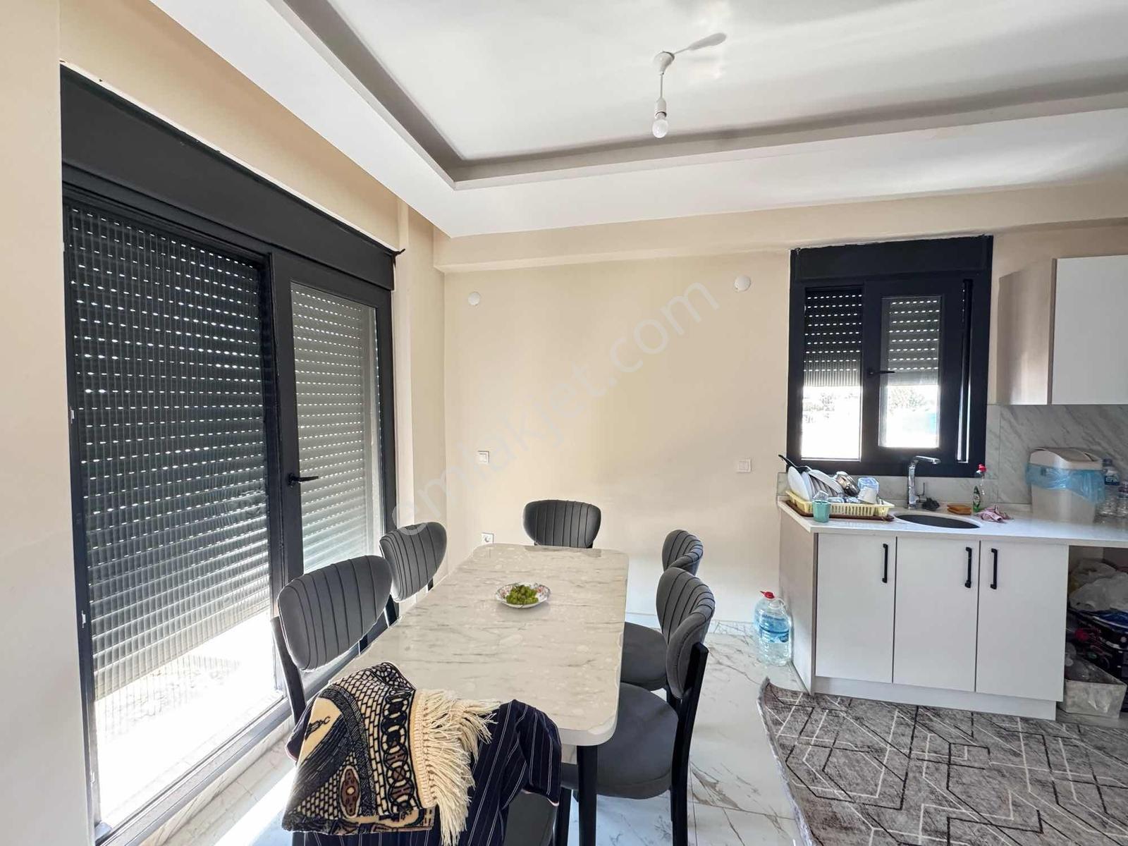 Turyaptan Yıldız Sitesinde Satılık Villa — fotoğraf 27