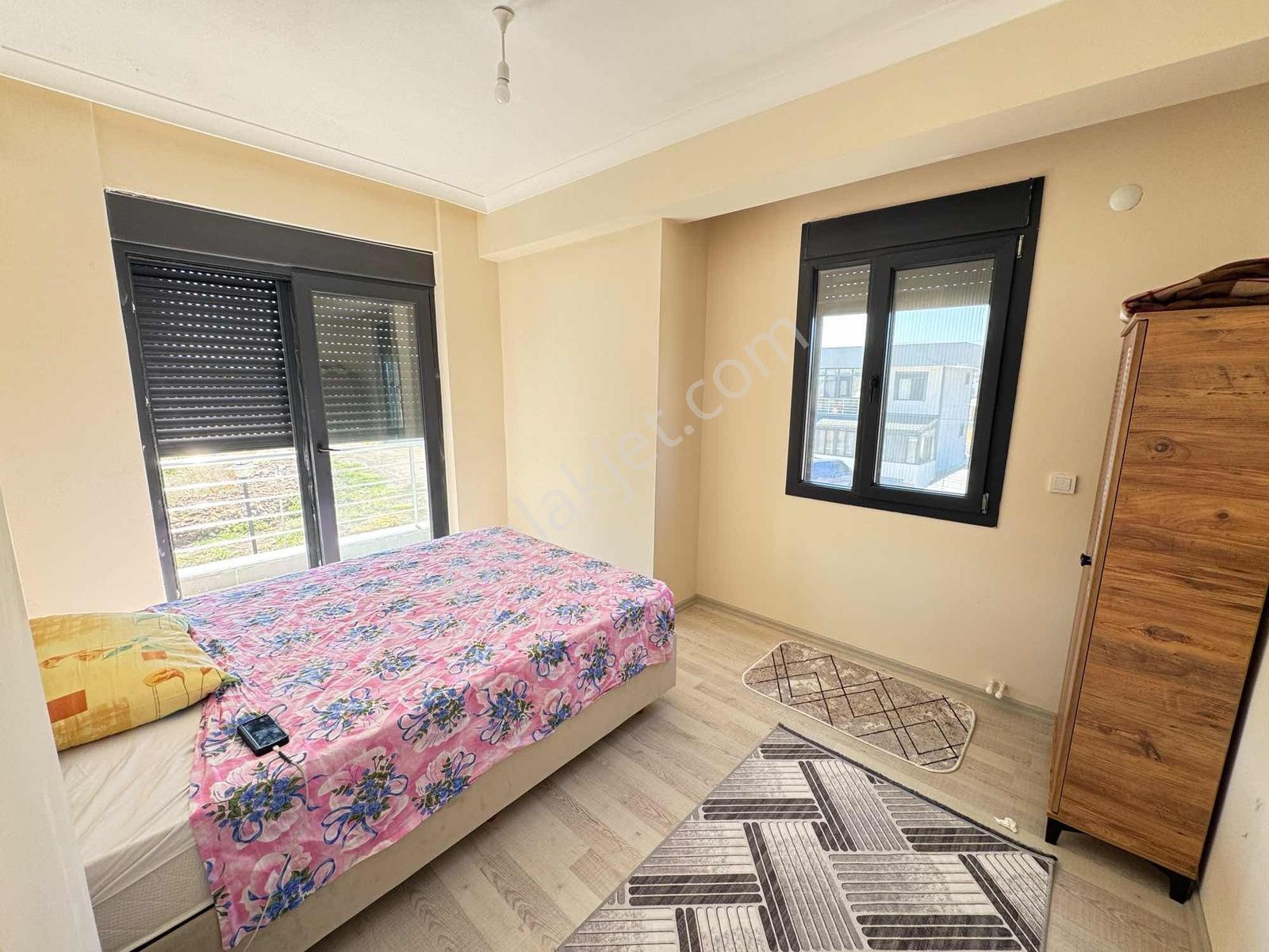 Turyaptan Yıldız Sitesinde Satılık Villa — fotoğraf 29