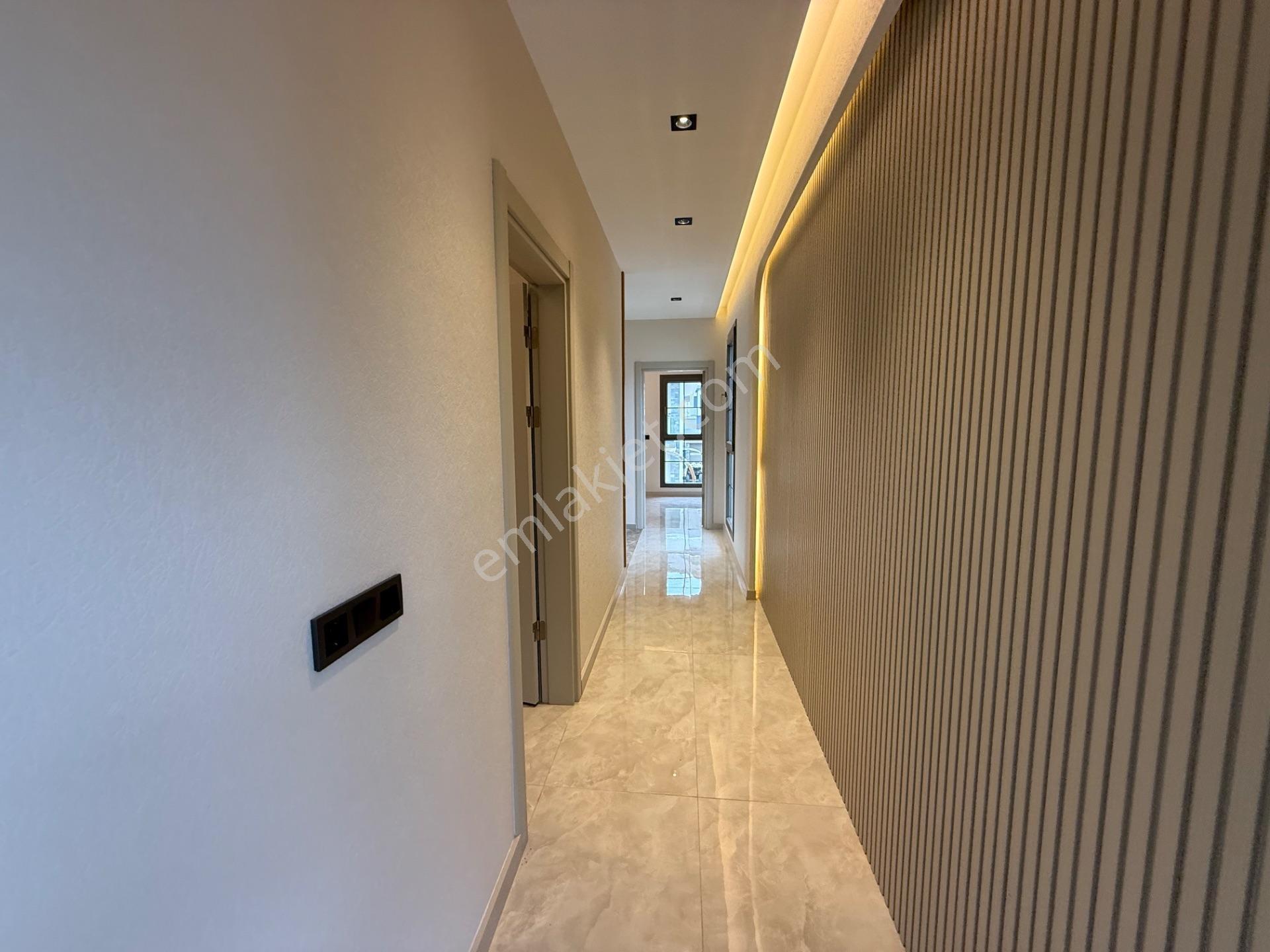 Kuşadası Yavansuda Satılık 500 Metre² Arsa Üzerınde 4 + 1 Vılla — fotoğraf 14