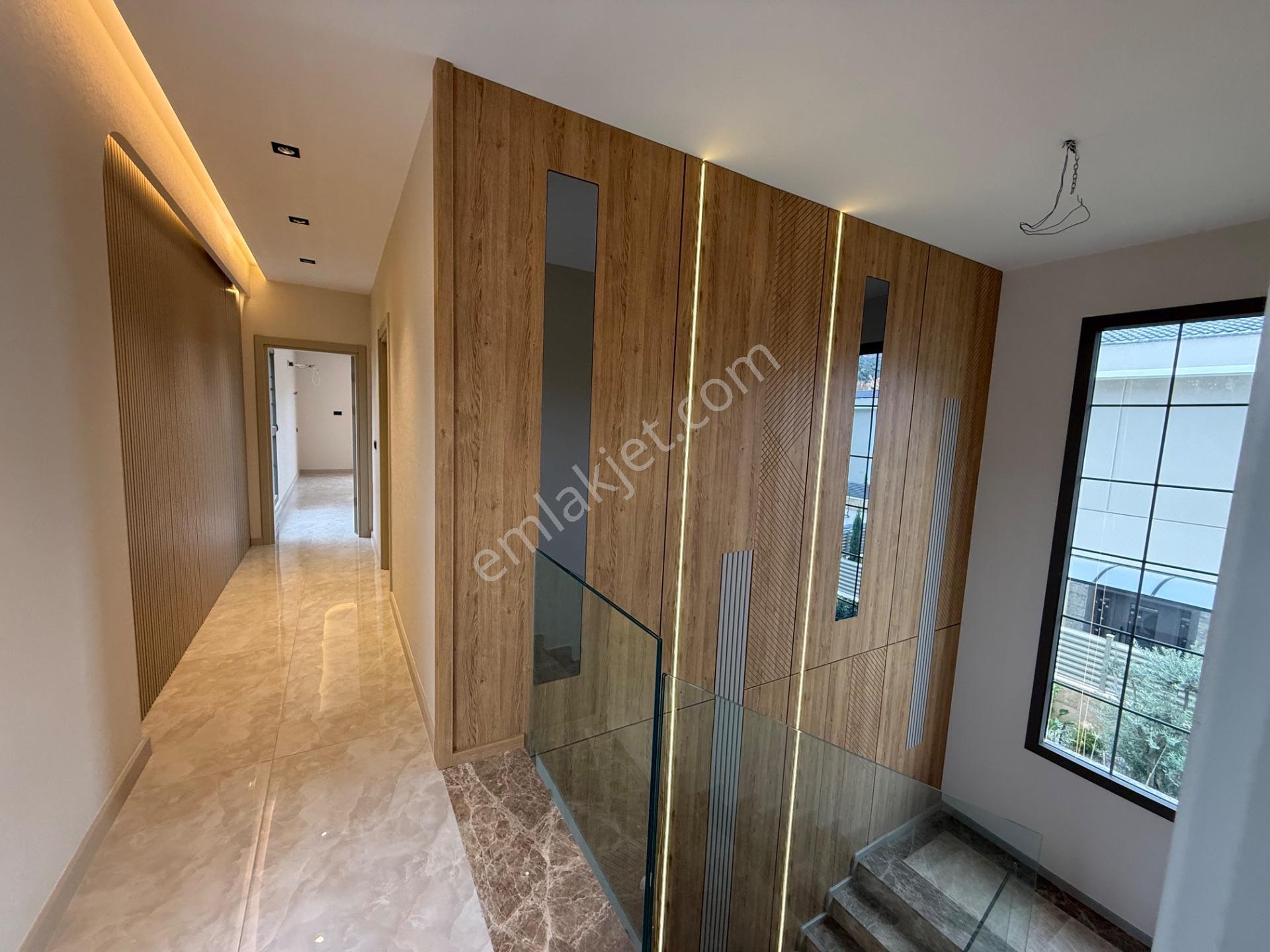 Kuşadası Yavansuda Satılık 500 Metre² Arsa Üzerınde 4 + 1 Vılla — fotoğraf 20
