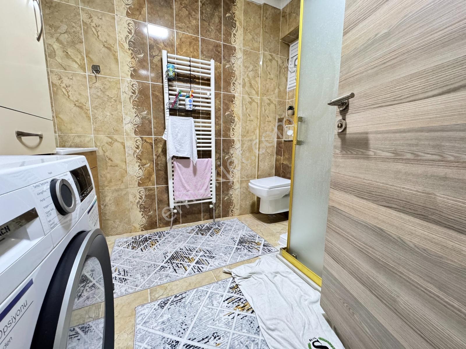 Sevinç'ten Servet Çırpan Caddesi Üzerinde Pazara Yakın 2+1 Daire — fotoğraf 19