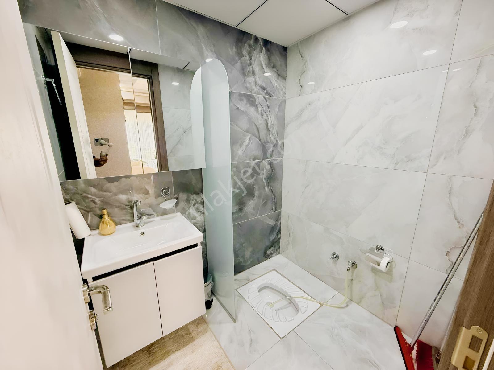 Ekstra Yapılı Lüx 4+1 Sıfır Daire — fotoğraf 26