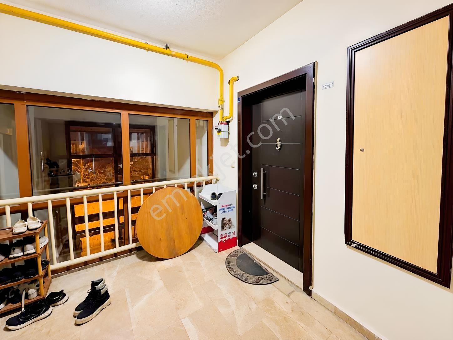 Arakat Satılık 2+1 Daire — fotoğraf 2