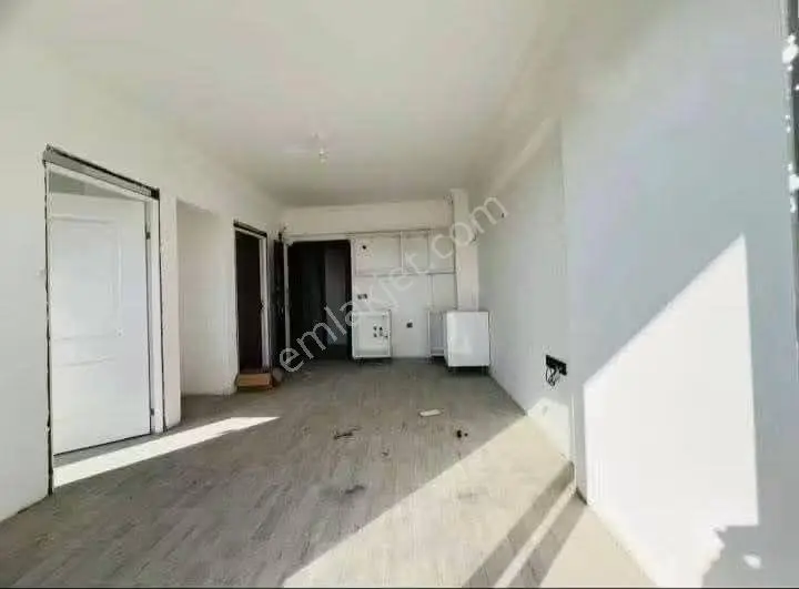 Nazilli Sümer Mahallesi’Nde Kaçmaz Fırsat! 2+0 Satılık Daire – 80 M² Satılık!