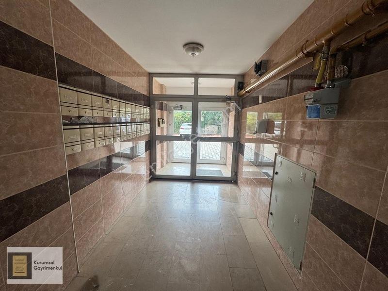 Kurumsal'dan Geçit'te Site İçi Satılık 3+1 Ara Kat Daire — fotoğraf 10