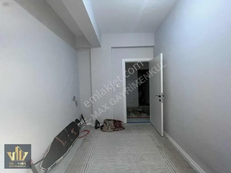 Ze/max'tan Namıkkemal Mah.iskanlı Yüksek Giriş 2+1 Satılık Daire — fotoğraf 9