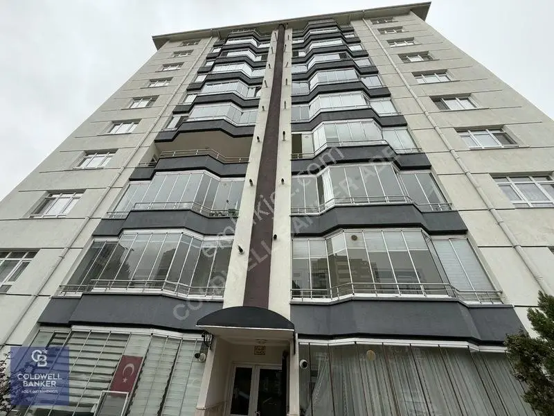Ata Park Sitesi'Nde 3+1 Geniş Ve Ferah Satılık Daire