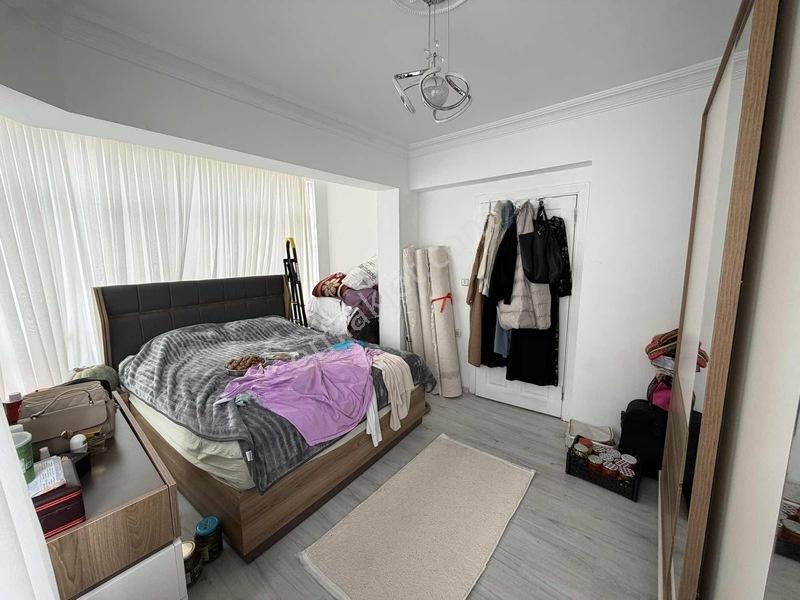 Derman'dan*2+1*kök Tapu*1. Kat*100m2*eyyüp Cami Karşısı* — fotoğraf 16