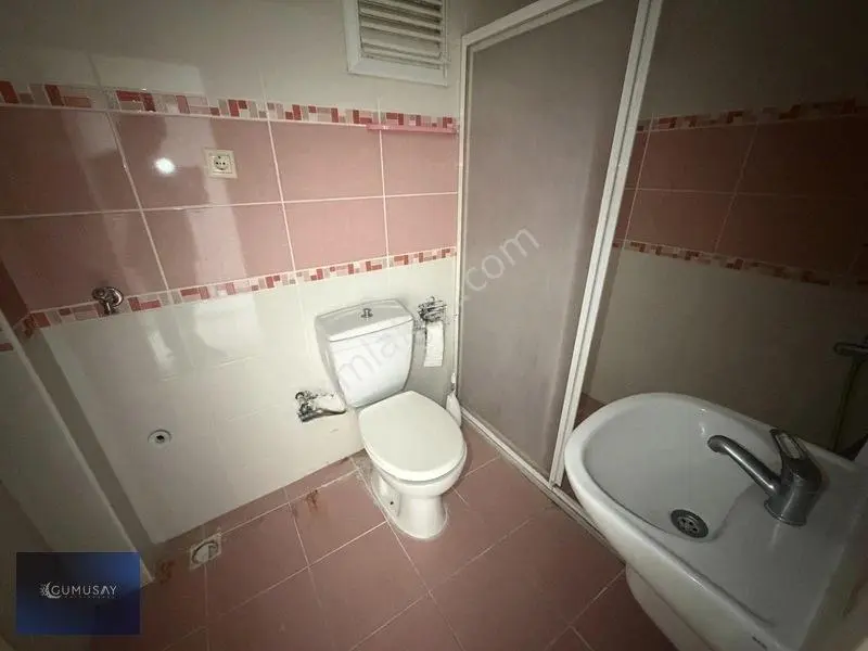 Gümüşay'dan Yenibağlar Köfteci Yusuf Arkası Asansörlü Arakat 1+1 — fotoğraf 10