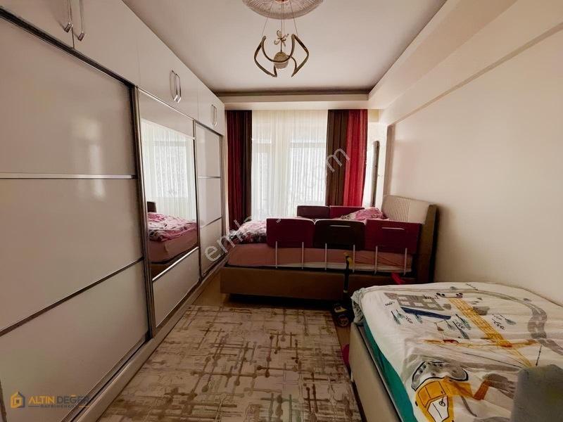 Fatih Mahallesinde Yapılı 3+1 Satılık Daire — fotoğraf 3